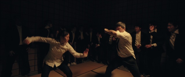 Video Reference: Trousers, Entertainment, Performing arts, Choreography, Flash photography, Event, Dance, Fun, Contact sport, Performance art