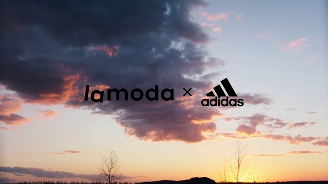 Video Reference: Cloud, Sky, Atmosphere, Daytime, Ecoregion, Light, Nature, Natural landscape, Sunlight, Afterglow