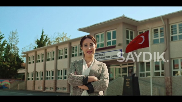 Video Reference: Sky, Smile, Property, Building, Window, Flash photography, Gesture, Tree, Travel, Leisure