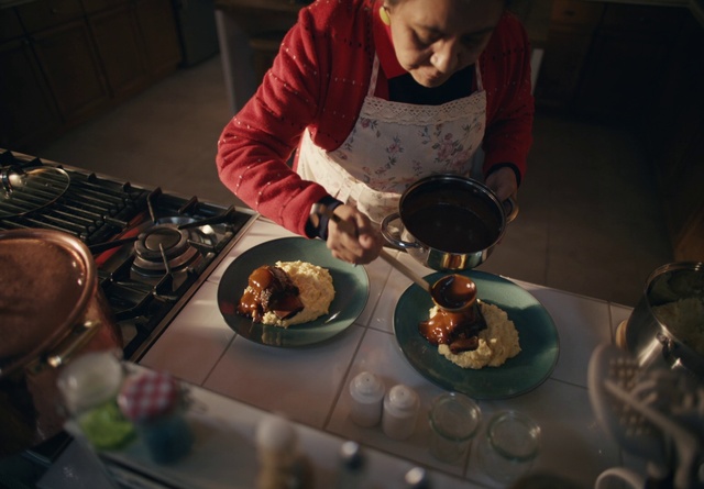 Video Reference: Food, Tableware, Plate, Recipe, Cooking, Cuisine, Dishware, Dish, Table, Bowl