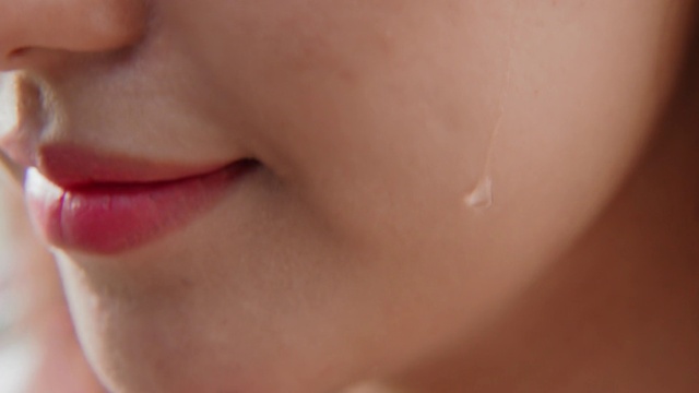 Video Reference: Nose, Cheek, Head, Lip, Eyelash, Human body, Jaw, Ear, Gesture, Happy