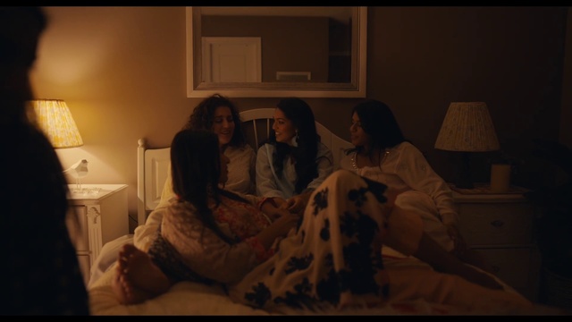 Video Reference: Picture frame, Comfort, Textile, Flash photography, Lamp, Tints and shades, Bed, Event, Bedding, Linens