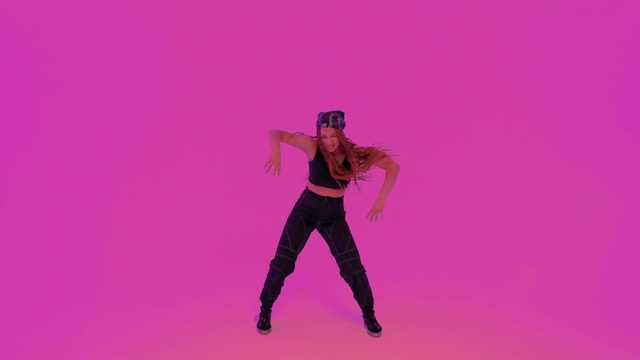 Video Reference: Purple, Flash photography, Gesture, Violet, Pink, Happy, Thigh, Knee, Magenta, Font