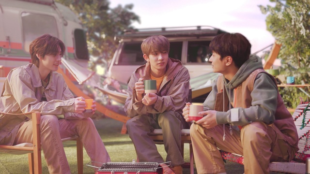 Video Reference: Trousers, Sky, Temple, Tree, Leisure, Fun, Folk instrument, Musical instrument, Event, Recreation