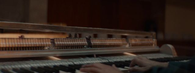 Video Reference: Musical instrument, Musical instrument accessory, Keyboard, Wood, Electronic instrument, Gas, Audio equipment, Metal, Font, Steel