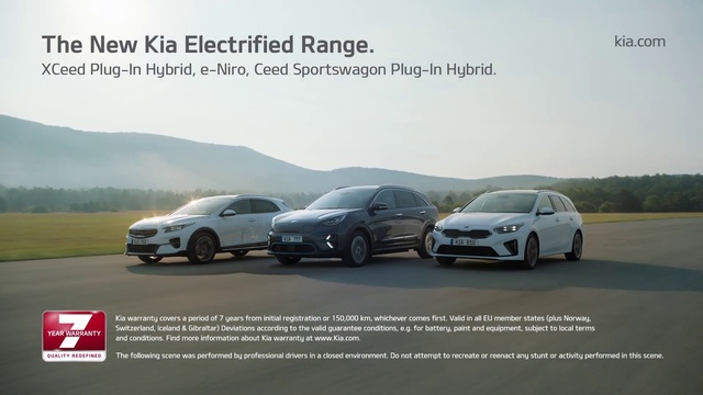 Video Reference: Car, Wheel, Automotive parking light, Tire, Vehicle, Land vehicle, Sky, Automotive lighting, Hood, Automotive tire