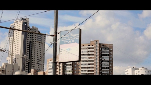 Video Reference: Cloud, Sky, Building, Window, Skyscraper, Tower block, Neighbourhood, Urban design, Real estate, Condominium