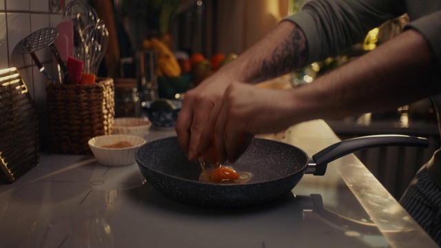 Video Reference: Food, Tableware, Kitchen utensil, Frying pan, Recipe, Cookware and bakeware, Mixing bowl, Cuisine, Ingredient, Cooking