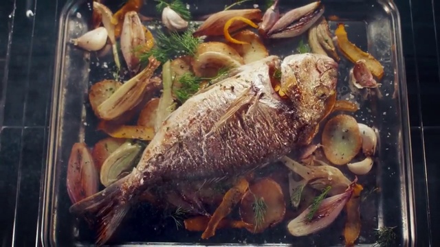 Video Reference: Food, Tableware, Ingredient, Recipe, Seafood, Cuisine, Dish, Fried fish, Vegetable, Leaf vegetable