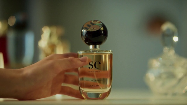 Video Reference: Hand, Liquid, Solution, Fluid, Glass bottle, Drinkware, Bottle, Drink, Alcoholic beverage, Nail