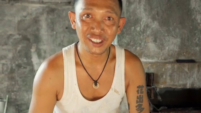 Video Reference: Forehead, Face, Head, Chin, Eyebrow, Shoulder, Muscle, Neck, Active tank, Smile