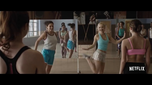 Video Reference: Shoulder, Shorts, Flash photography, Thigh, Leotard, One-piece swimsuit, Swimwear, Dance, Entertainment, Sportswear