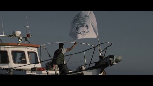 Video Reference: Sky, Naval architecture, Watercraft, Boat, Vehicle, Hat, Mast, Ship, Radar, Cloud