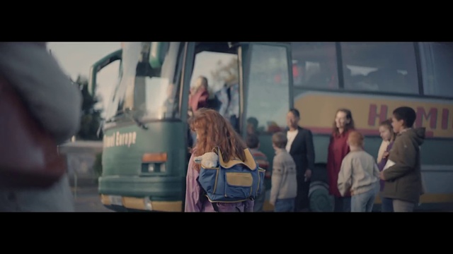 Video Reference: Street fashion, Travel, Display device, Event, Fun, Glass, Fictional character, Vehicle door, Reflection, Public transport