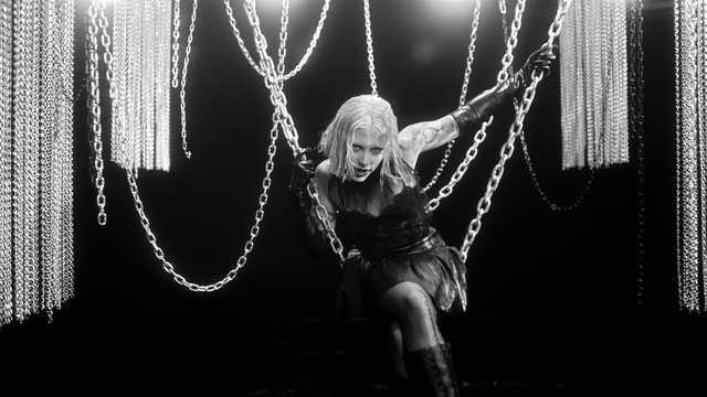 Video Reference: Head, Hand, Photograph, Eye, White, Leg, Black, Flash photography, Human body, Tree