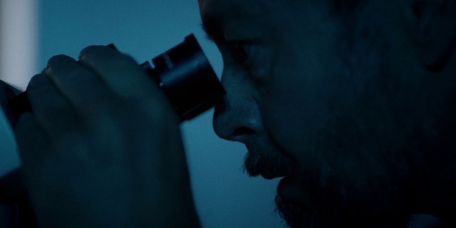 Video Reference: Chin, Microphone, Human body, Flash photography, Neck, Jaw, Eyelash, Gesture, Audio equipment, Facial hair