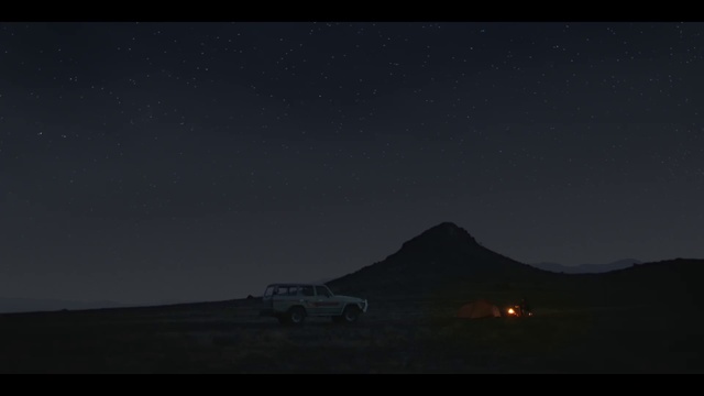 Video Reference: Sky, Atmosphere, Ecoregion, Atmospheric phenomenon, Landscape, Mountain, Horizon, Astronomical object, Mountainous landforms, Science