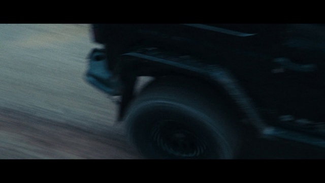 Video Reference: Tire, Hood, Automotive tire, Tread, Automotive lighting, Wheel, Vehicle, Synthetic rubber, Fender, Alloy wheel