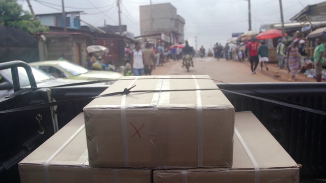 Video Reference: Motor vehicle, Hood, Vehicle, Automotive design, Mode of transport, Sky, Automotive tire, Automotive exterior, Bumper, Tire