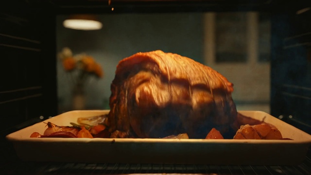 Video Reference: Food, Ingredient, Recipe, Cuisine, Dish, Wood, Junk food, Cooking, Baked goods, Sweetness