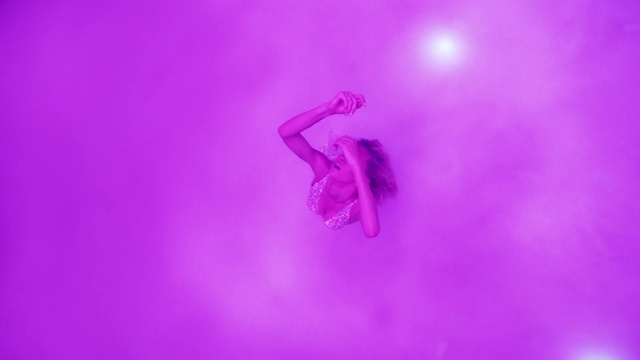 Video Reference: Purple, Petal, Violet, Pink, Liquid, Font, Magenta, Electric blue, Plant, Performing arts