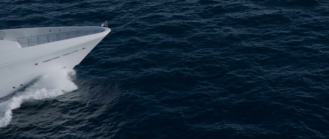 Video Reference: Water, Boat, Watercraft, Naval architecture, Vehicle, Liquid, Lake, Ship, Recreation, Calm