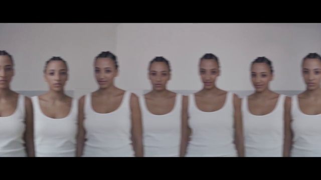 Video Reference: Shoulder, Active tank, Undershirt, Neck, Sleeve, Gesture, Vest, Sportswear, Waist, Sleeveless shirt