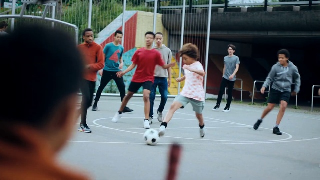 Video Reference: Shorts, Soccer, Sports equipment, Football, Player, Ball, Ball game, Leisure, Soccer ball, Sports