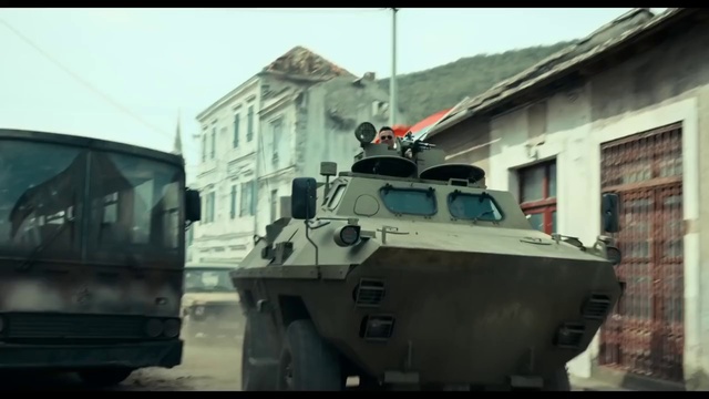 Video Reference: Self-propelled artillery, Tank, Sky, Combat vehicle, Vehicle, Motor vehicle, Armored car, Window, Building, Mode of transport
