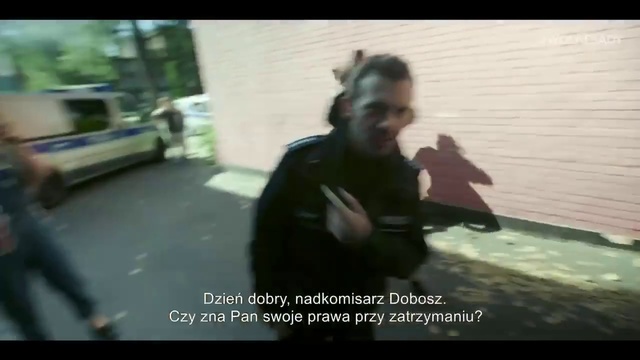 Video Reference: Gesture, Flash photography, Happy, Movie, Font, Street fashion, Screenshot, Darkness, Photo caption, Sitting