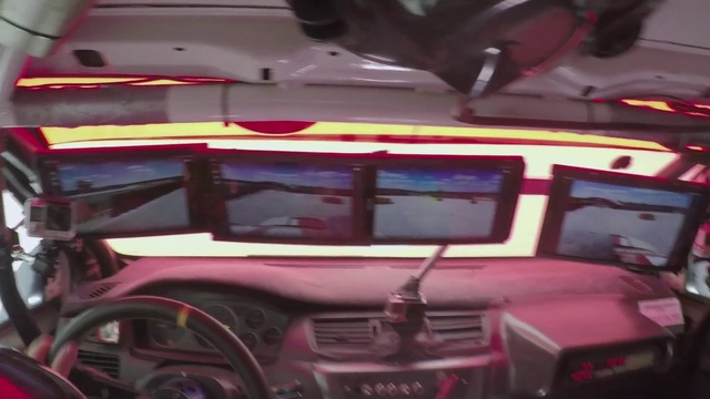 Video Reference: Wheel, Tire, Automotive lighting, Automotive tire, Hood, Motor vehicle, Light, Automotive design, Mode of transport, Automotive exterior