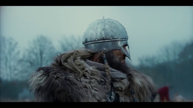 Video Reference: Helmet, Sky, Military person, Gesture, Headgear, Soldier, Atmospheric phenomenon, Marines, Army, Personal protective equipment