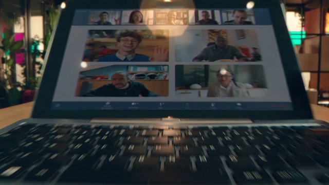 Video Reference: Computer, Laptop, Personal computer, Netbook, Product, Output device, Gadget, Flat panel display, Display device, Electronic device