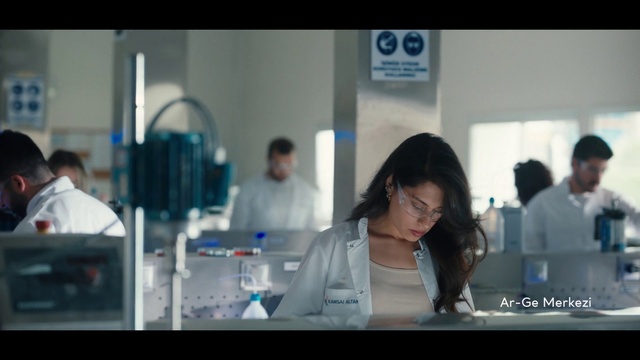 Video Reference: Eyelash, Chemistry, Research, Event, Science, Researcher, Customer, Laboratory equipment, Health care, Job