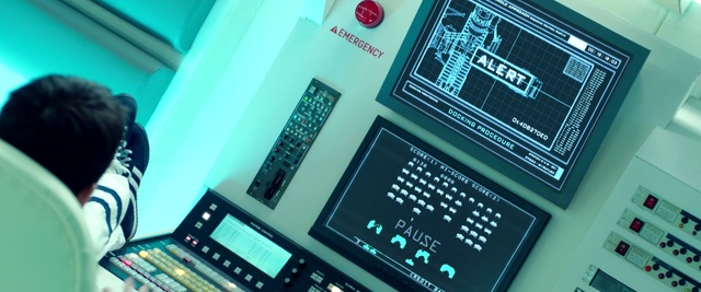 Video Reference: Product, Electronic instrument, Computer, Gadget, Audio equipment, Office equipment, Display device, Font, Electronic engineering, Machine