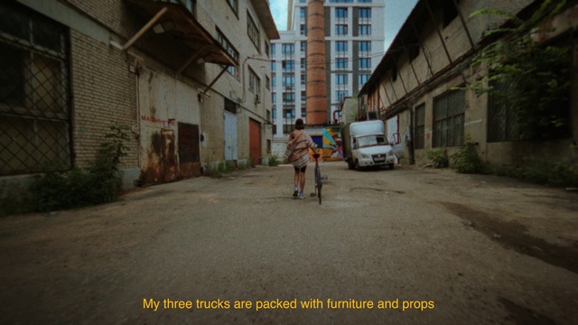 Video Reference: Building, Tire, Plant, Window, Road surface, Wheel, Vehicle, Mode of transport, Asphalt, Neighbourhood