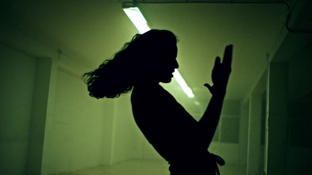 Video Reference: Hand, Flash photography, Standing, Gesture, Finger, Elbow, Tints and shades, Backlighting, Darkness, Event