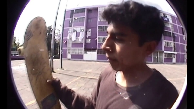 Video Reference: Window, Gesture, Eyewear, T-shirt, Circle, Travel, Fun, Vehicle door, Reflection, Glass