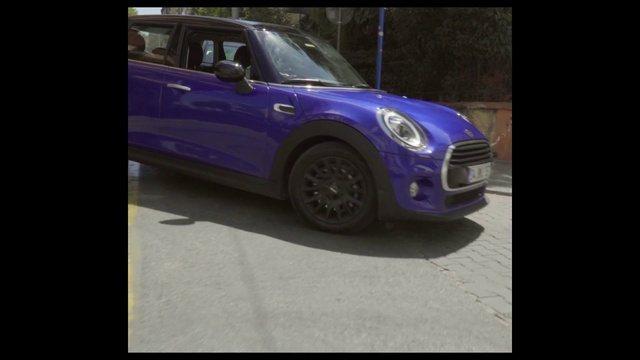 Video Reference: Wheel, Tire, Land vehicle, Car, Vehicle, Hood, Automotive lighting, Automotive tire, Automotive design, Alloy wheel