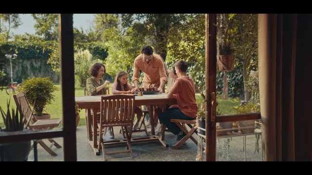 Video Reference: Plant, Table, Tree, Wood, Sunglasses, Grass, Sharing, Outdoor table, Outdoor furniture, Leisure