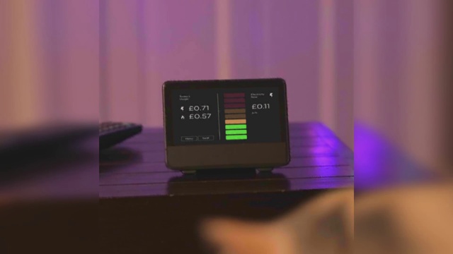 Video Reference: Watch, Communication Device, Clock, Gadget, Portable communications device, Mobile device, Magenta, Audio equipment, Technology, Display device