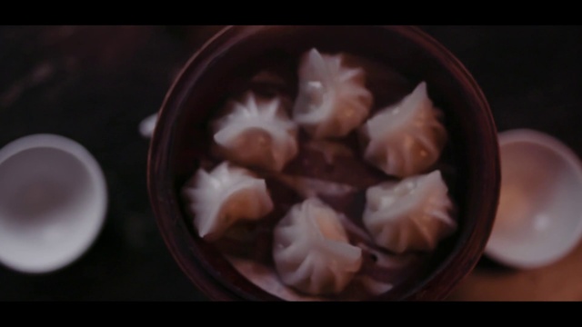 Video Reference: Food, Momo, Tableware, Ingredient, Mandu, Wonton, Recipe, Dim sim, Manti, Cuisine