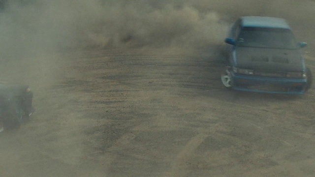 Video Reference: Automotive tire, Tire, Hood, Automotive lighting, Motor vehicle, Automotive design, Bumper, Rolling, Asphalt, Road surface