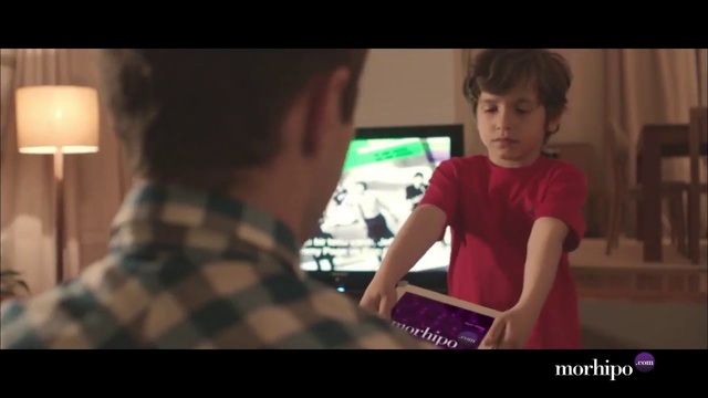 Video Reference: Flash photography, Gesture, T-shirt, Gadget, Display device, Font, Audio equipment, Event, Entertainment, Fun