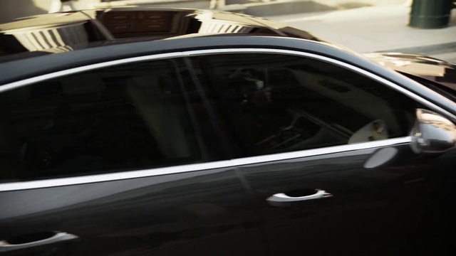 Video Reference: Automotive lighting, Hood, Car, Vehicle, Automotive tire, Automotive design, Motor vehicle, Grille, Automotive exterior, Windscreen wiper