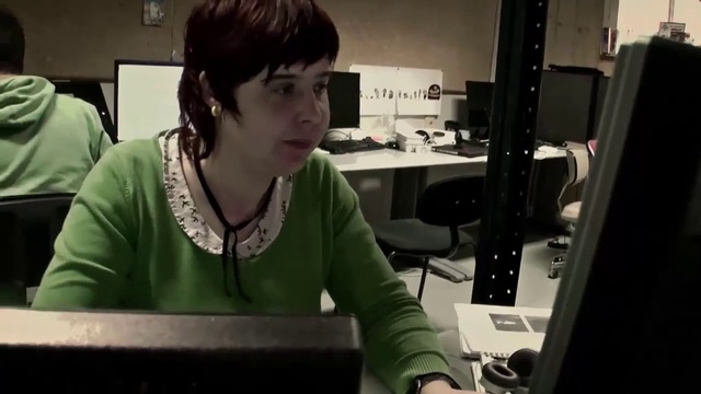 Video Reference: Computer, Table, Personal computer, Chair, Desk, Engineering, Electronic device, Peripheral, Audio equipment, Technology