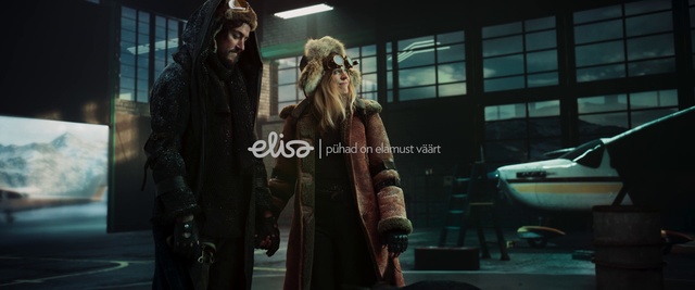 Video Reference: Street fashion, Flash photography, Cool, Beard, Darkness, Fictional character, Fashion design, Action-adventure game, Vehicle door, Fur