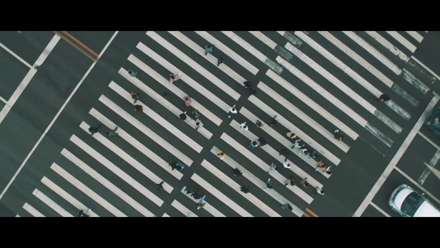 Video Reference: Grille, Automotive exterior, Parallel, Font, Tints and shades, Triangle, Pattern, Wood, Electric blue, Metal