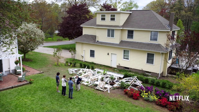Video Reference: Plant, Building, Property, Window, Tree, House, Land lot, Cottage, Grass, Neighbourhood