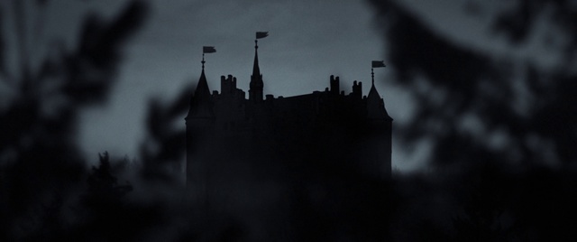 Video Reference: Sky, Cloud, Building, Atmosphere, Water, Window, Grey, Style, Black-and-white, Tower